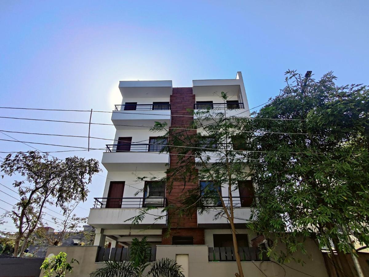 The Shacon Hotel Noida Buitenkant foto